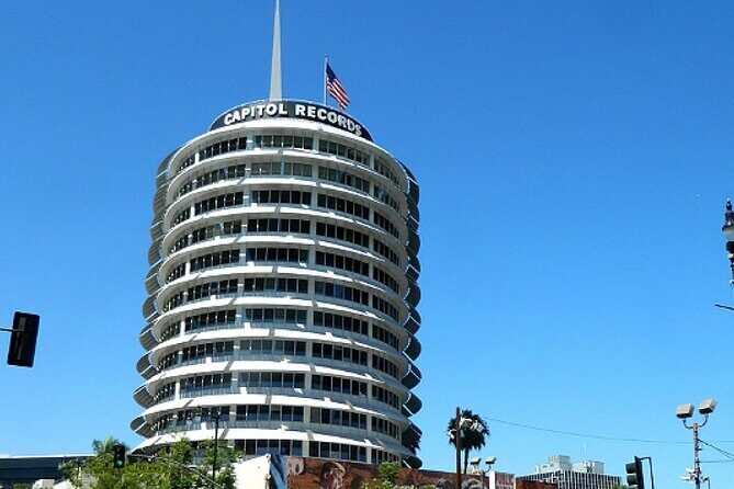 An Epic Scavenger Hunt: Tinseltown's Biggest Stars - Timing, walking pace, and accessibility that actually matters